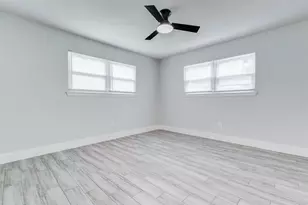 14810 Elmtex Dr, Houston, TX 77396 - Photo 8