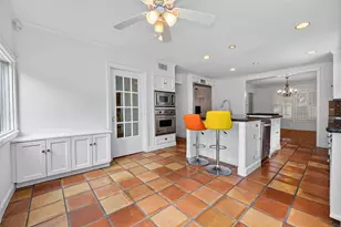 2127 Milford St, Houston, TX 77098 - Photo 8