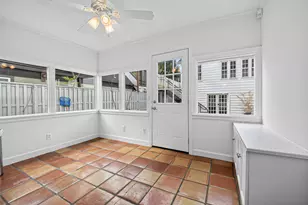 2127 Milford St, Houston, TX 77098 - Photo 10