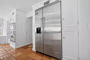 2127 Milford St, Houston, TX 77098 - Photo 12