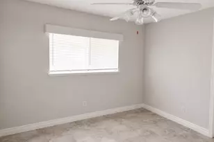 2022 Crosscoach Ln Ln, Katy, TX 77449 - Photo 14