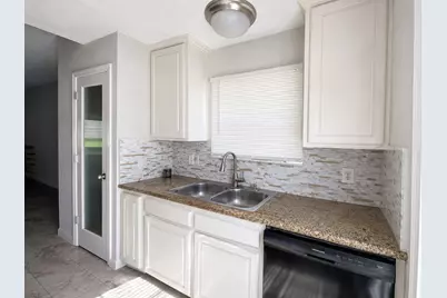 2022 Crosscoach Lane Lane, Katy, TX 77449 - Photo 8