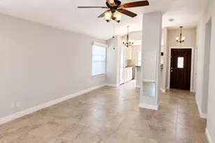 2022 Crosscoach Ln Ln, Katy, TX 77449 - Photo 10