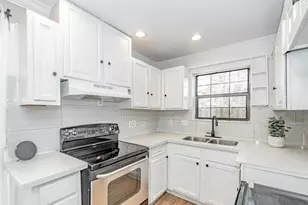 3002 Kirk St, Houston, TX 77026 - Photo 14