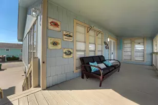 12 S Sandpiper St, La Marque, TX 77568 - Photo 14