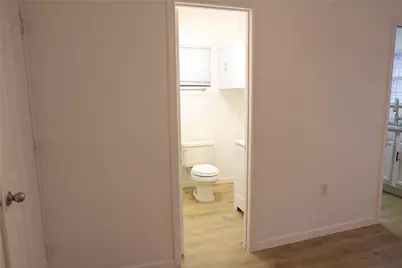 10 Jenkins Street, Houston, TX 77003 - Photo 12