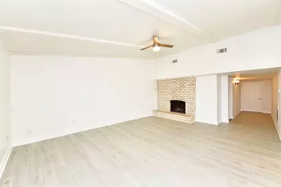 2207 Woodglen Drive, Missouri City, TX 77489 - Photo 10