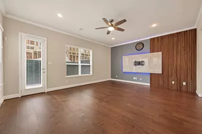 4413 Schuler Street #B, Houston, TX 77007 - Photo 12