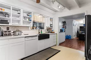 106 W Watt St, El Campo, TX 77437 - Photo 16