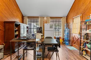 106 W Watt St, El Campo, TX 77437 - Photo 8