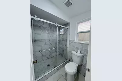 12931 Becklin Lane, Houston, TX 77099 - Photo 14