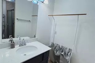 12931 Becklin Ln, Houston, TX 77099 - Photo 10