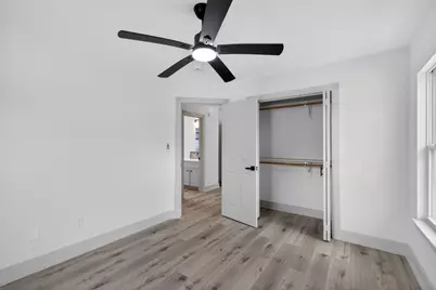 1086 S Hood Street, Alvin, TX 77511 - Photo 24