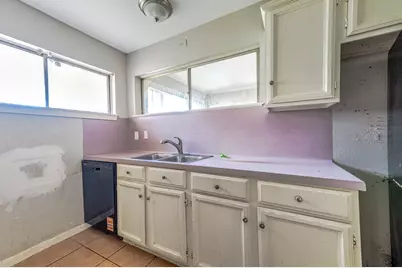 7203 Gore Drive, Houston, TX 77016 - Photo 8