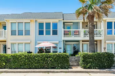 8302 Seawall Boulevard #5, Galveston, TX 77554 - Photo 4