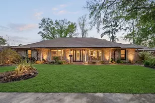 1043 Martin St, Houston, TX 77018 - Photo 1