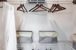 2425 Bell St, Houston, TX 77003 - Photo 30