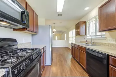 14938 Hidalgo Valley Lane, Houston, TX 77090 - Photo 34