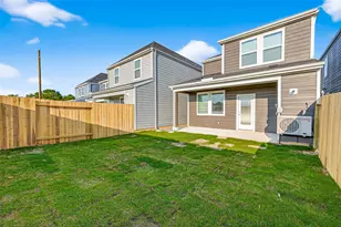 3518 Blue Mockingbird St, Katy, TX 77494 - Photo 32