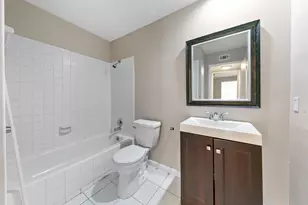 2110 Wilcrest Dr, Houston, TX 77042 - Photo 8