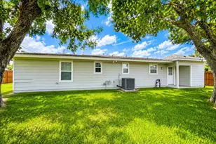 5103 Stuyvesant Ln, Houston, TX 77021 - Photo 2