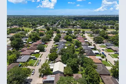 319 Arvana Street, Houston, TX 77034 - Photo 30