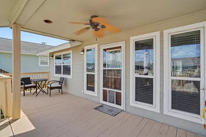 1016 Redfish Street, Bayou Vista, TX 77563 - Photo 4