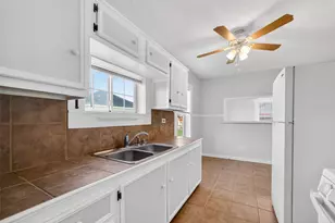 2316 Freeman St, Houston, TX 77009 - Photo 16