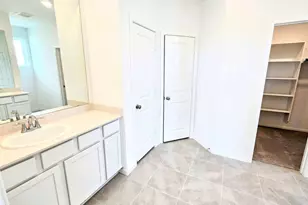 8219 Holly Blue Dr, Rosharon, TX 77583 - Photo 6