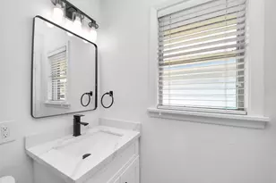9610 Westview Dr, Houston, TX 77055 - Photo 14