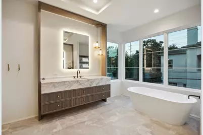 1656 Banks Street, Houston, TX 77006 - Photo 28