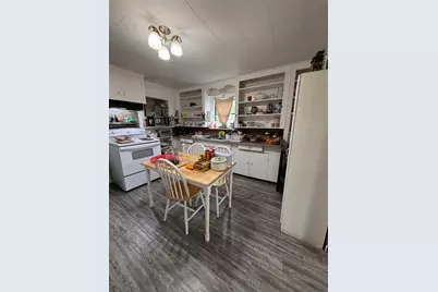 5009 E O S T Drive, Houston, TX 77013 - Photo 6