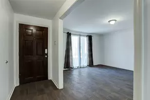 5827 Farwell Dr, Houston, TX 77035 - Photo 4