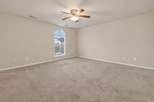11827 E Galwan Cir, Houston, TX 77070 - Photo 34