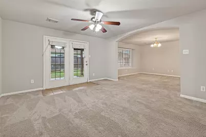 11827 E Galwan Circle, Houston, TX 77070 - Photo 6