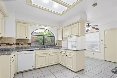 1922 Hickory Lawn Drive, Houston, TX 77077 - Photo 8