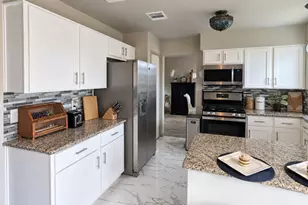 12306 Bent Pine Dr, Cypress, TX 77429 - Photo 10