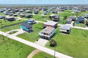 928 Olive Dr, Crystal Beach, TX 77650 - Photo 48