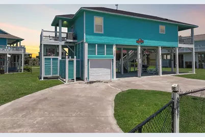 928 Olive Drive, Crystal Beach, TX 77650 - Photo 10