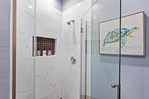 928 Olive Dr, Crystal Beach, TX 77650 - Photo 32