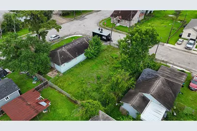 5537 Margarita Street, Houston, TX 77020 - Photo 10