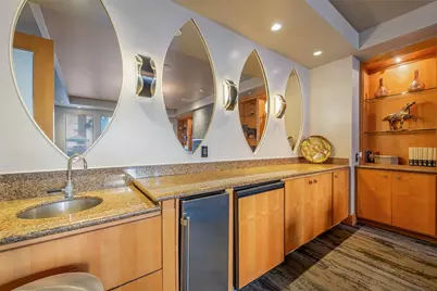 3505 Sage Road #2210, Houston, TX 77056 - Photo 34