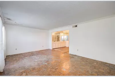 1311 Town Circle #4, Baytown, TX 77520 - Photo 10