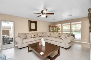 6827 La Puente Dr, Houston, TX 77083 - Photo 12