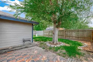 2235 Sentinal Oaks St, Sugar Land, TX 77478 - Photo 32