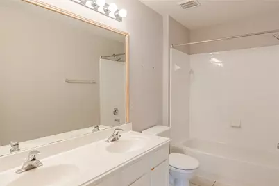 119 S Merryweather Circle, The Woodlands, TX 77384 - Photo 12