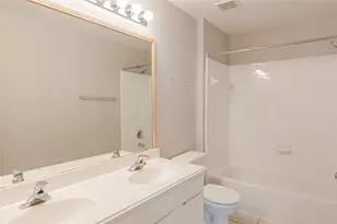 119 S Merryweather Cir, The Woodlands, TX 77384 - Photo 12