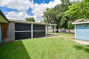 1801 Buchanan St, Pasadena, TX 77502 - Photo 44