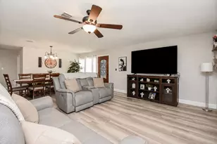 1801 Buchanan St, Pasadena, TX 77502 - Photo 8