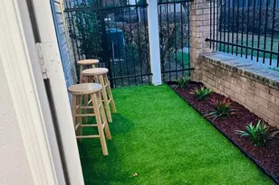 2750 Holly Hall St, Houston, TX 77054 - Photo 18